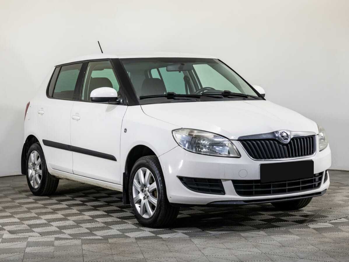 Skoda Fabia, 2014 - фото №3