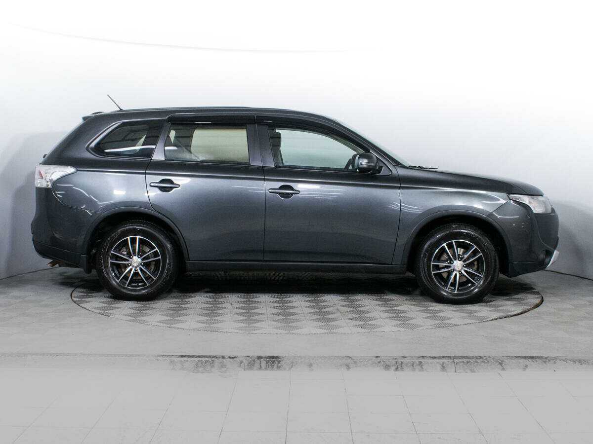 Mitsubishi Outlander, 2014 - фото №4