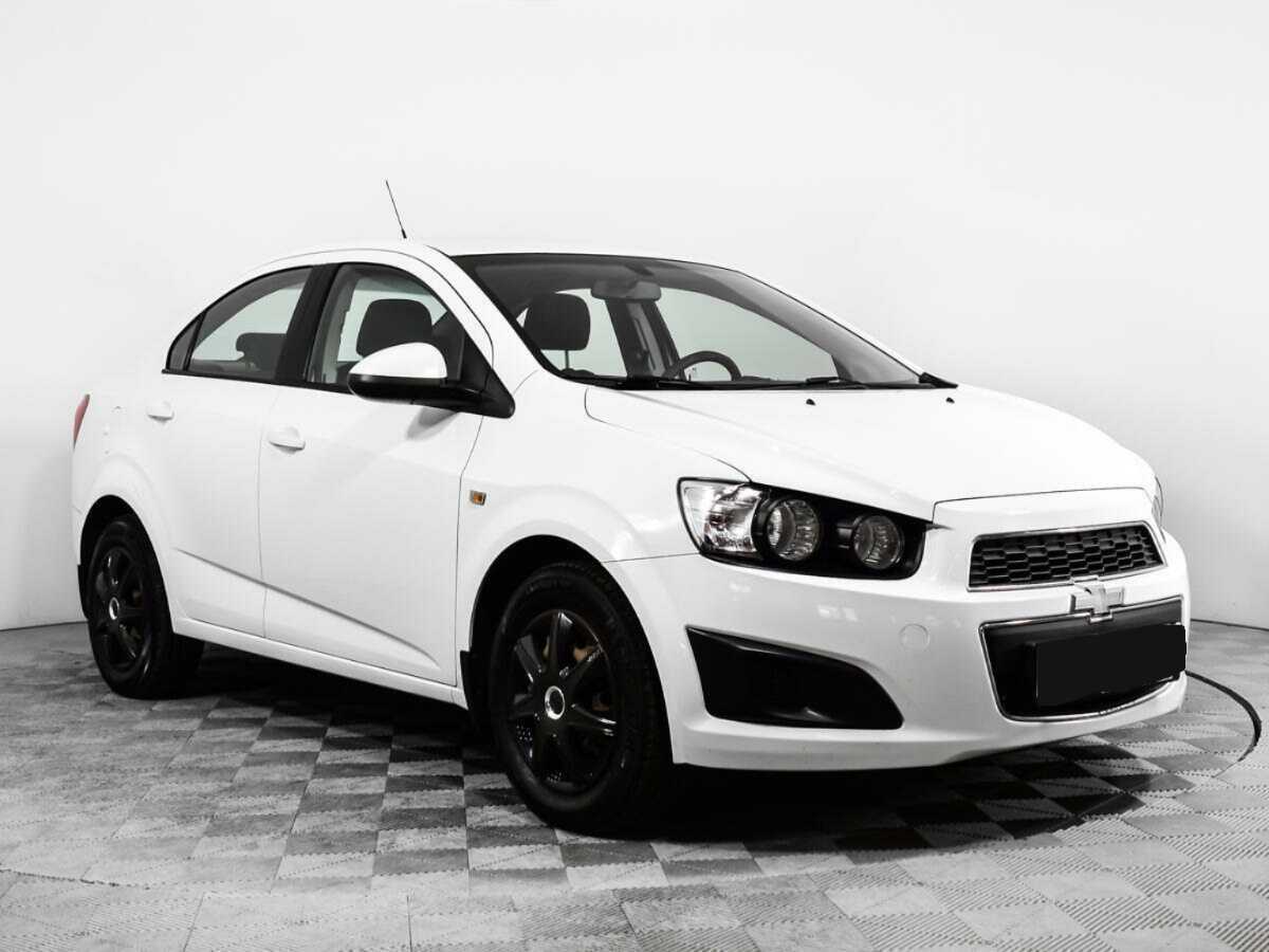Chevrolet Aveo, 2014 - фото №3