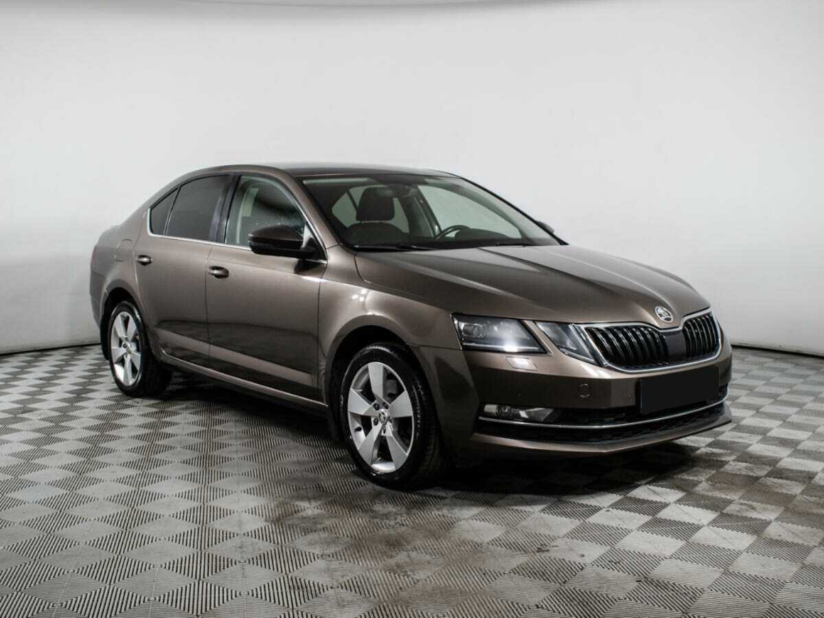 Skoda Octavia, 2018 - фото №3