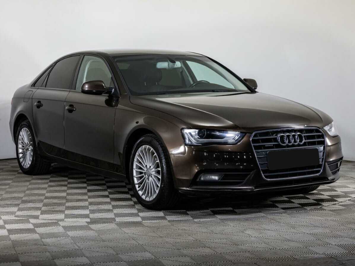 Audi A4, 2012 - фото №3