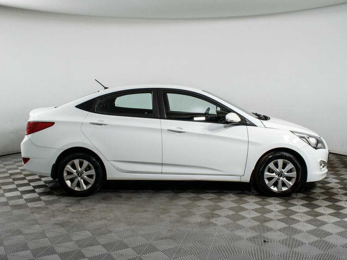 Hyundai Solaris, 2016 - фото №4