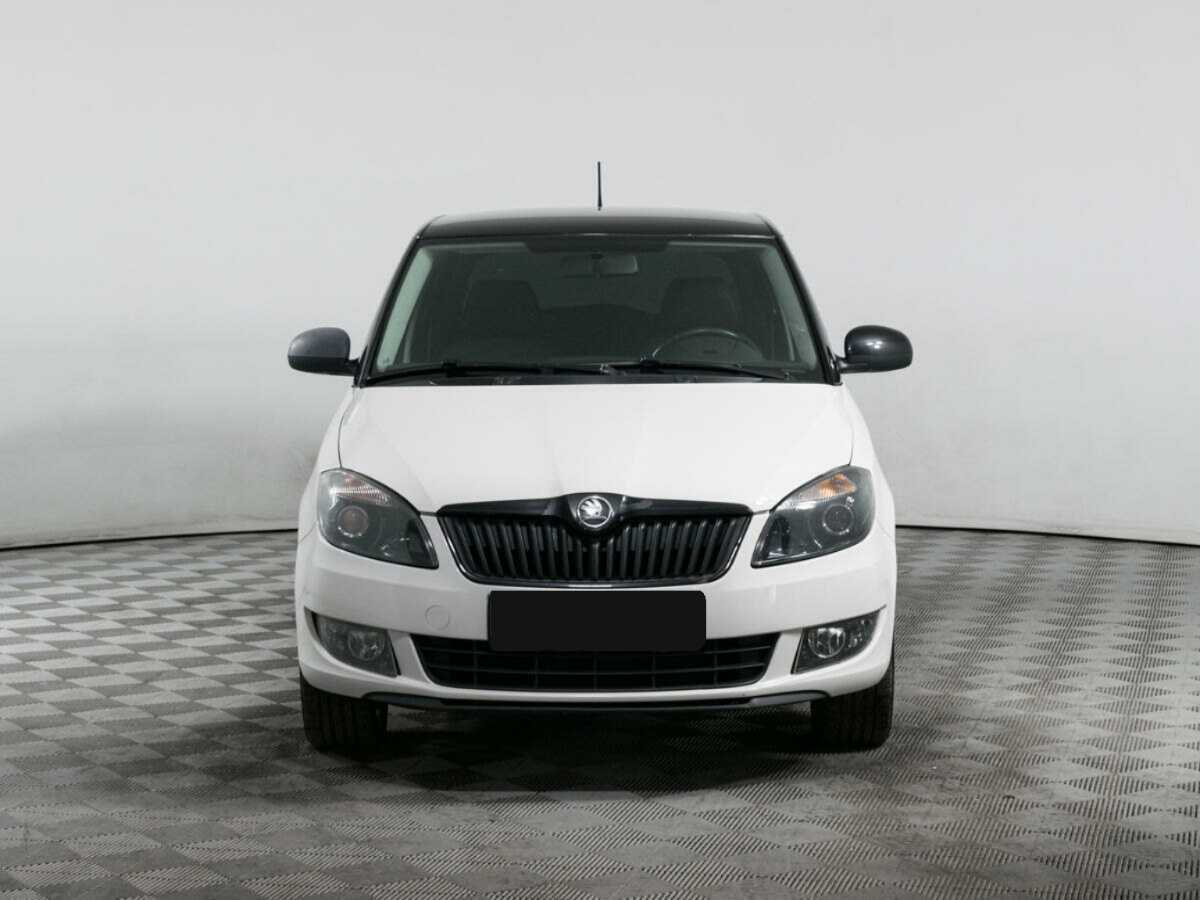 Skoda Fabia, 2013 - фото №2
