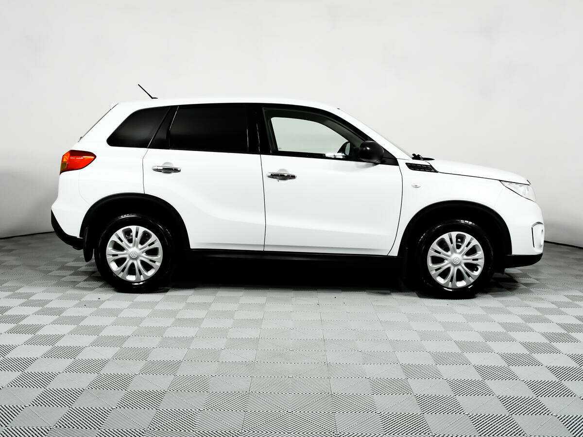 Suzuki Vitara, 2018 - фото №4