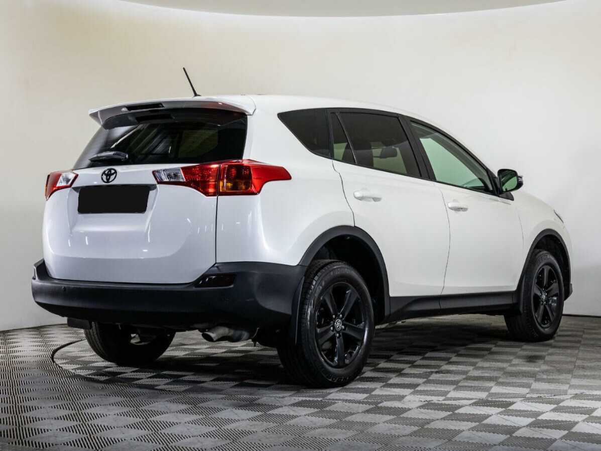 Toyota RAV4, 2012 - фото №3