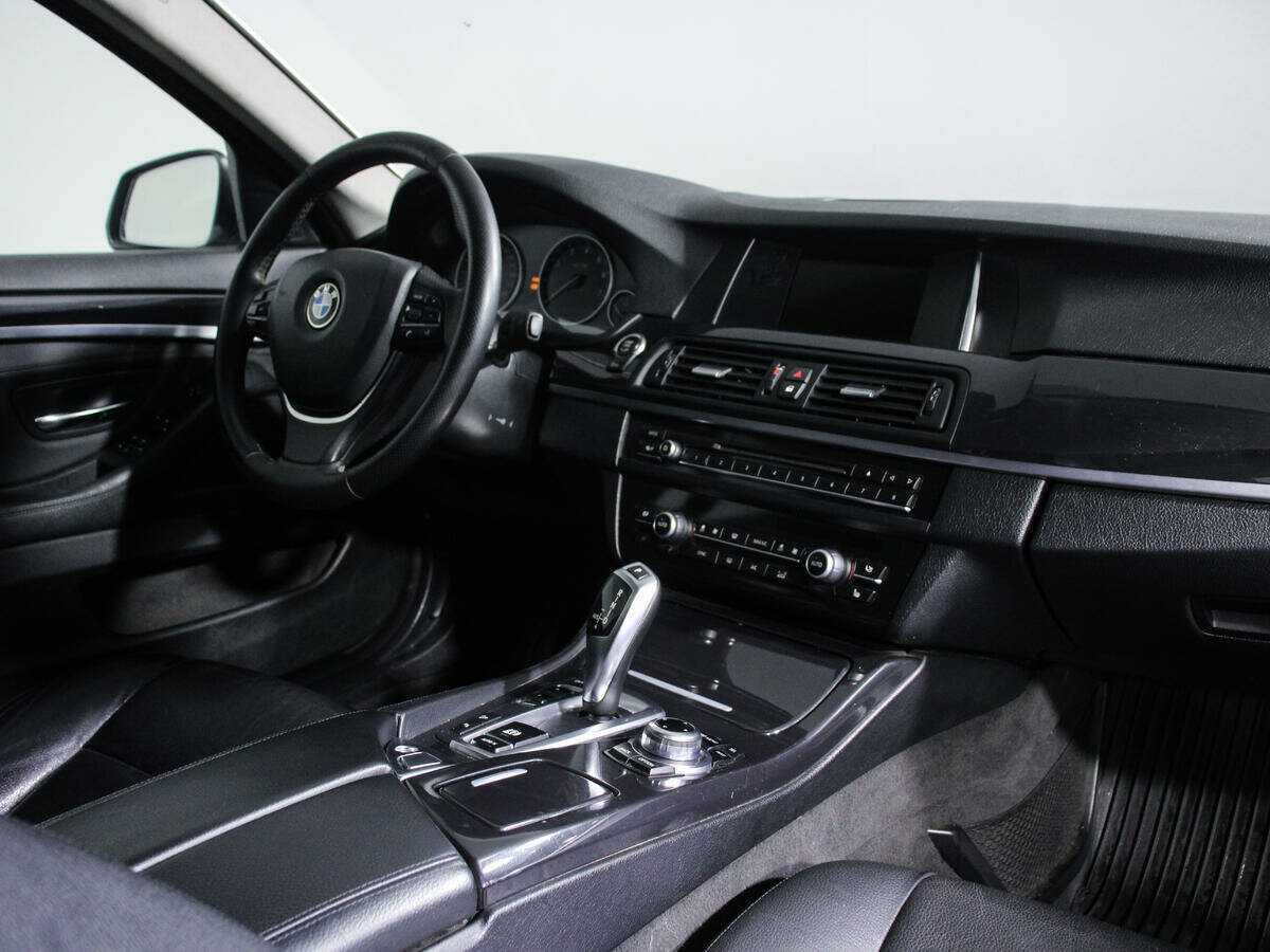 BMW 5 серии 528i, 2013 - фото №4