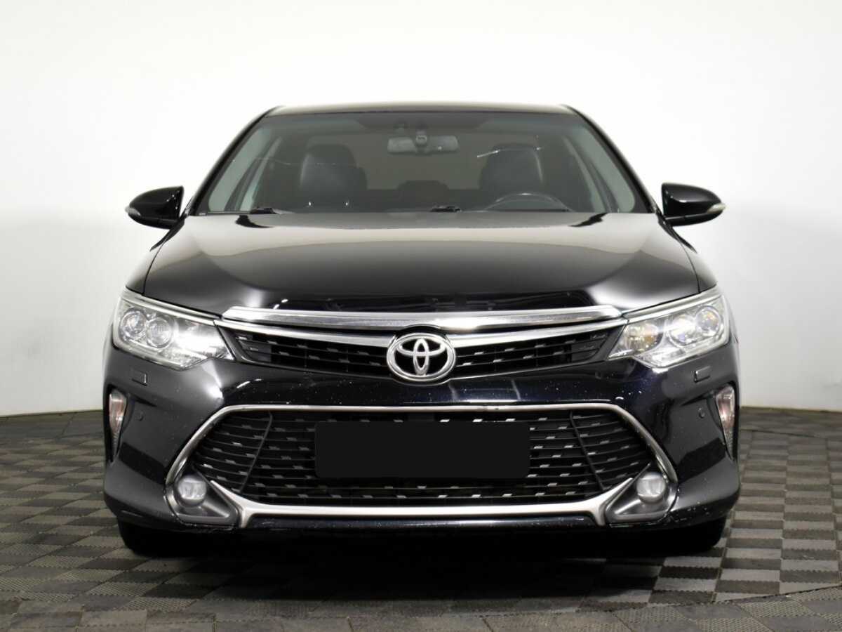 Toyota Camry, 2017 - фото №2