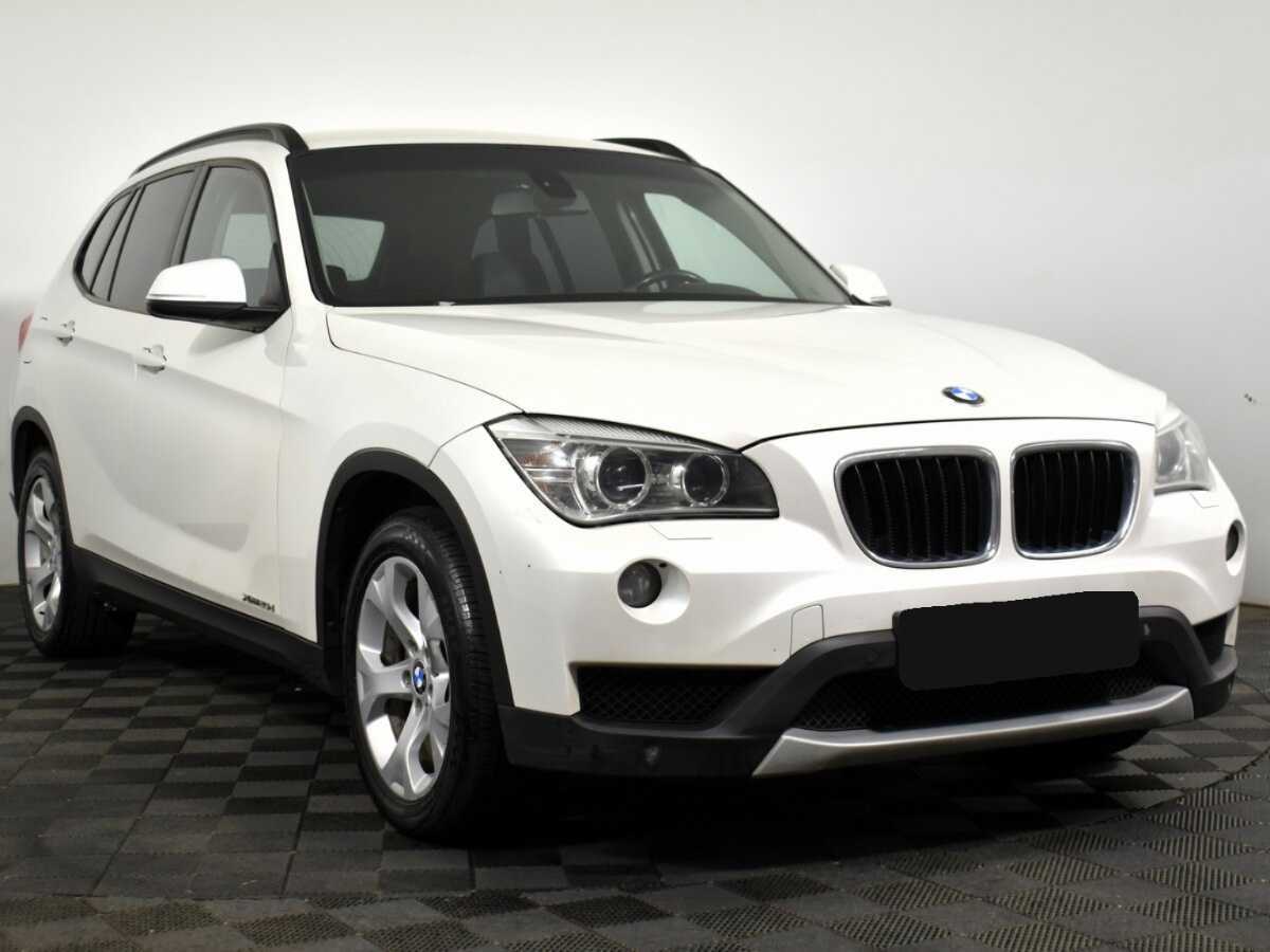 BMW X1 20d, 2014 - фото №3