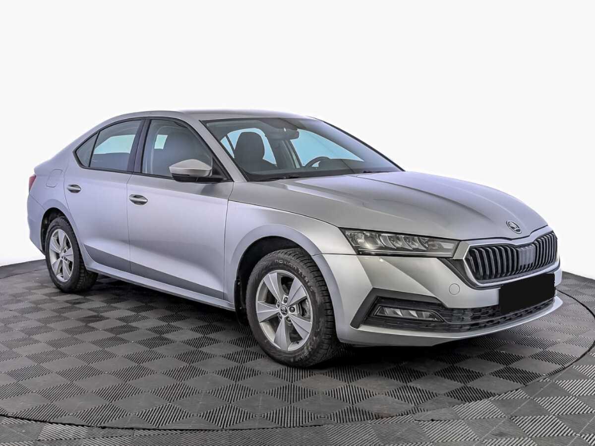 Skoda Octavia, 2021 - фото №3