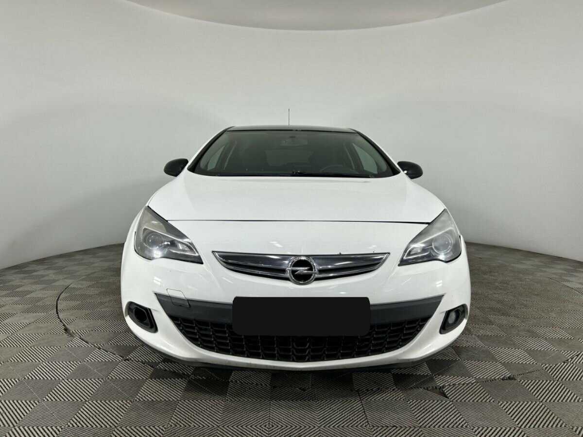 Opel Astra GTC, 2014 - фото №2