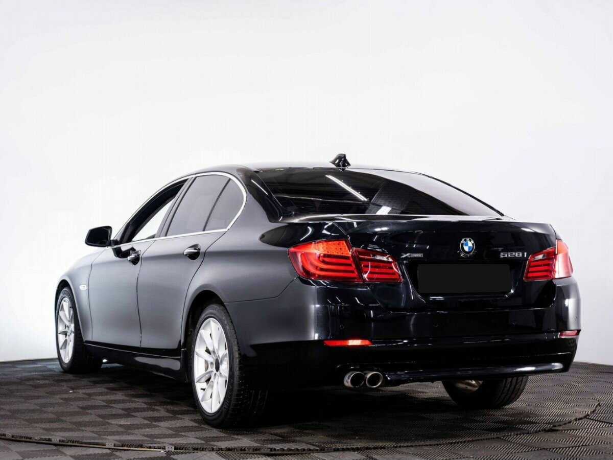 BMW 5 серии 528i xDrive, 2012 - фото №4