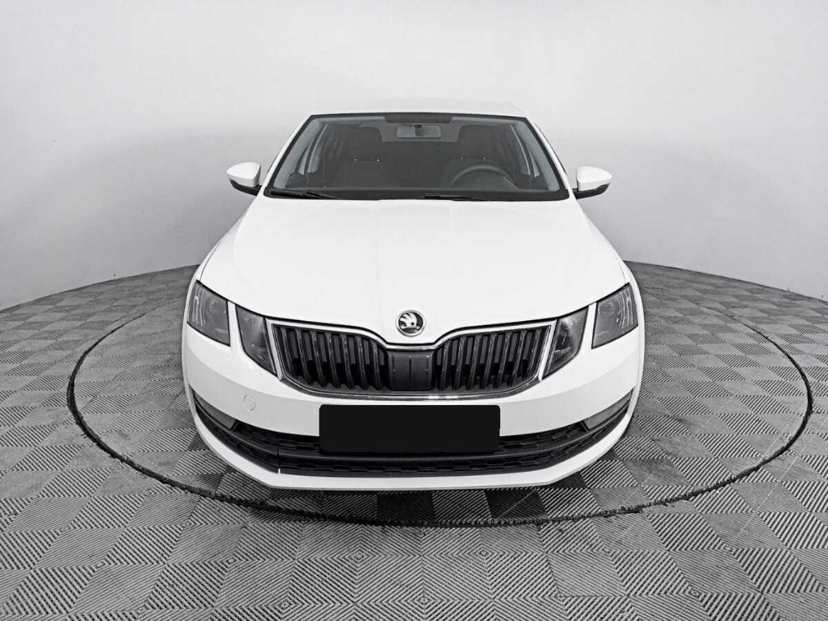 Skoda Octavia, 2019 - фото №2