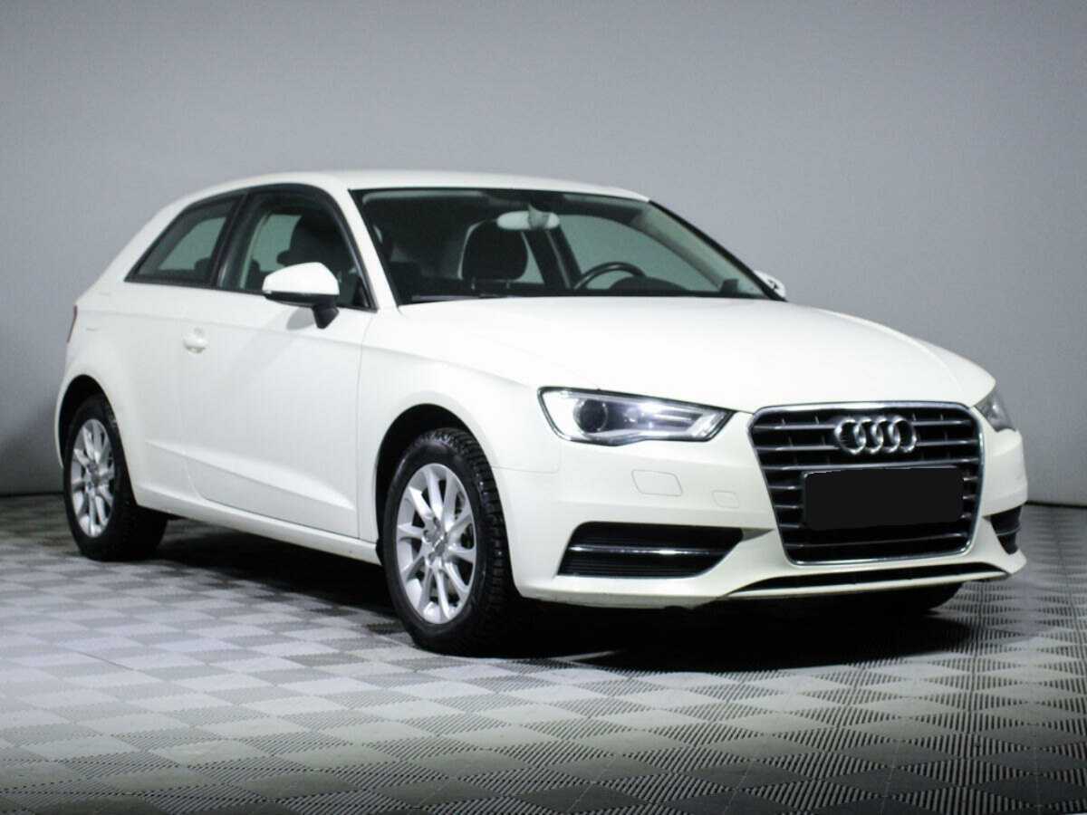 Audi A3 Sportback, 2012 - фото №3
