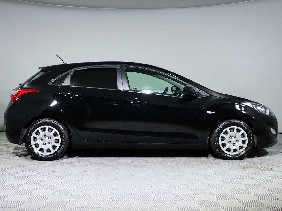 Hyundai i30, 2012 - фото №4