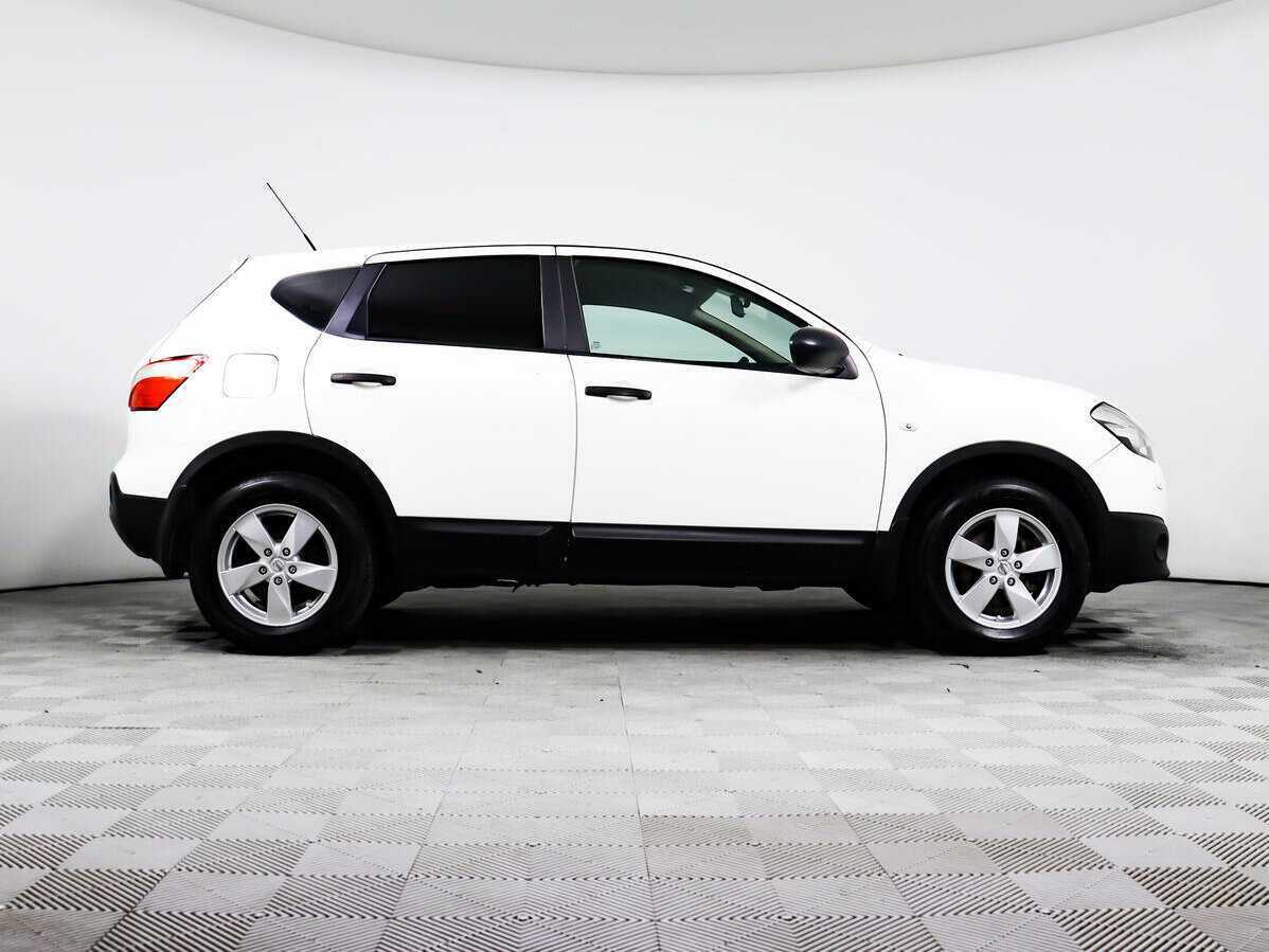 Nissan Qashqai, 2012 - фото №4