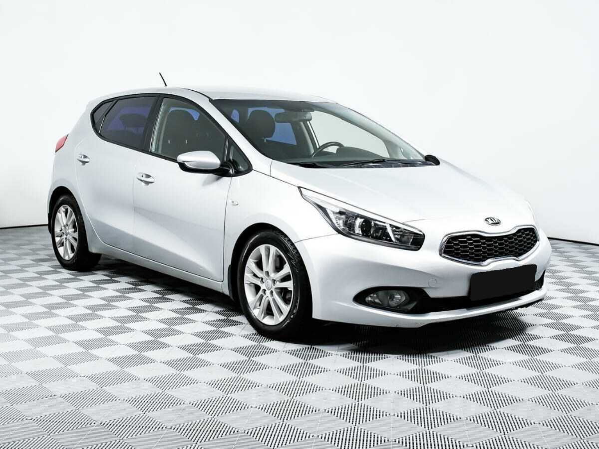 Kia Ceed, 2012 - фото №3