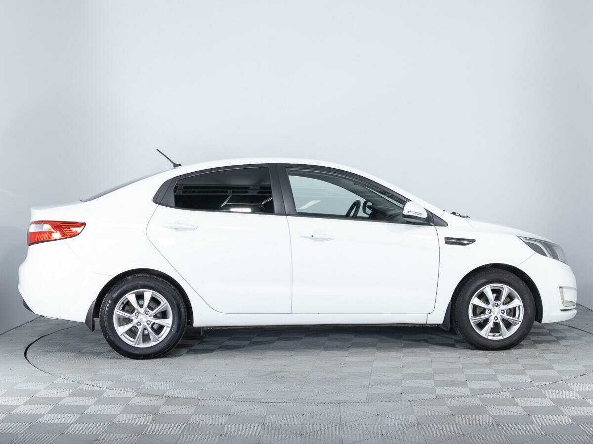 Kia Rio 4-speed, 2012 - фото №4