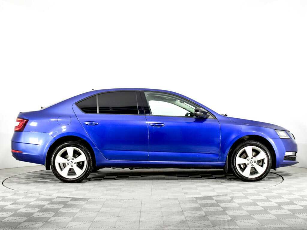 Skoda Octavia, 2018 - фото №4