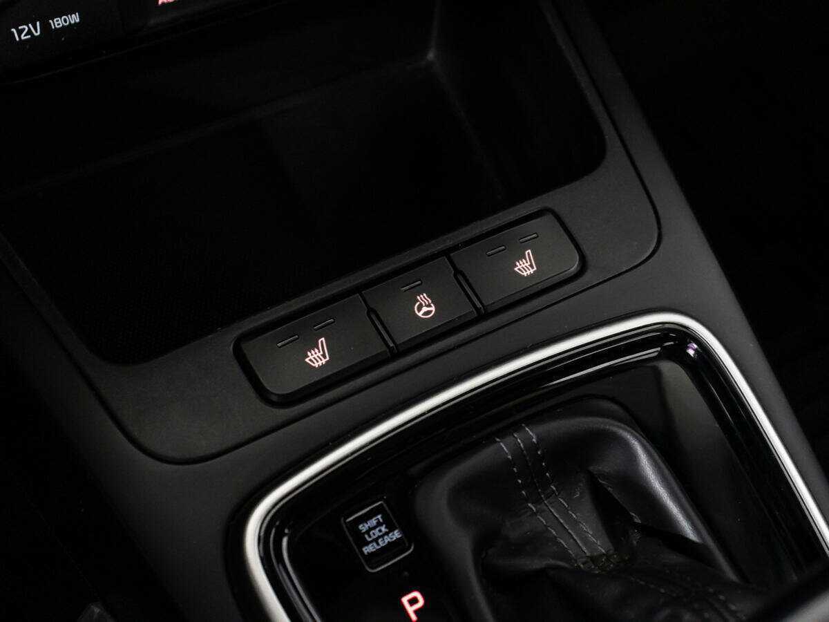 Kia Rio, 2017 - фото №2