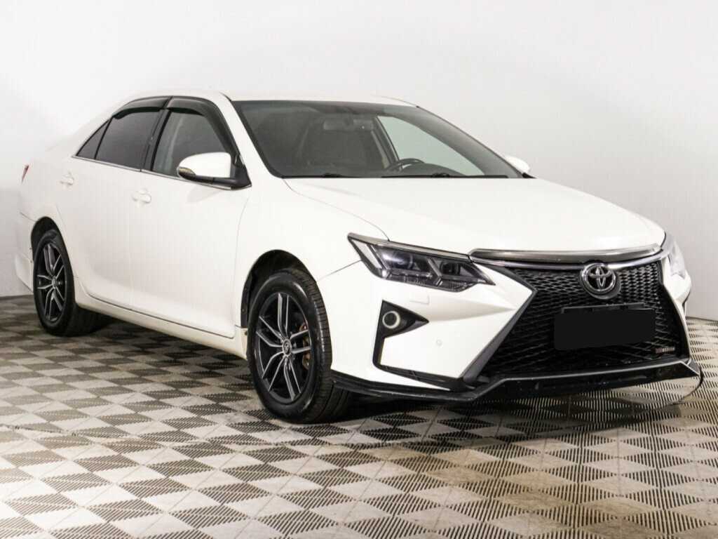 Toyota Camry, 2018 - фото №3