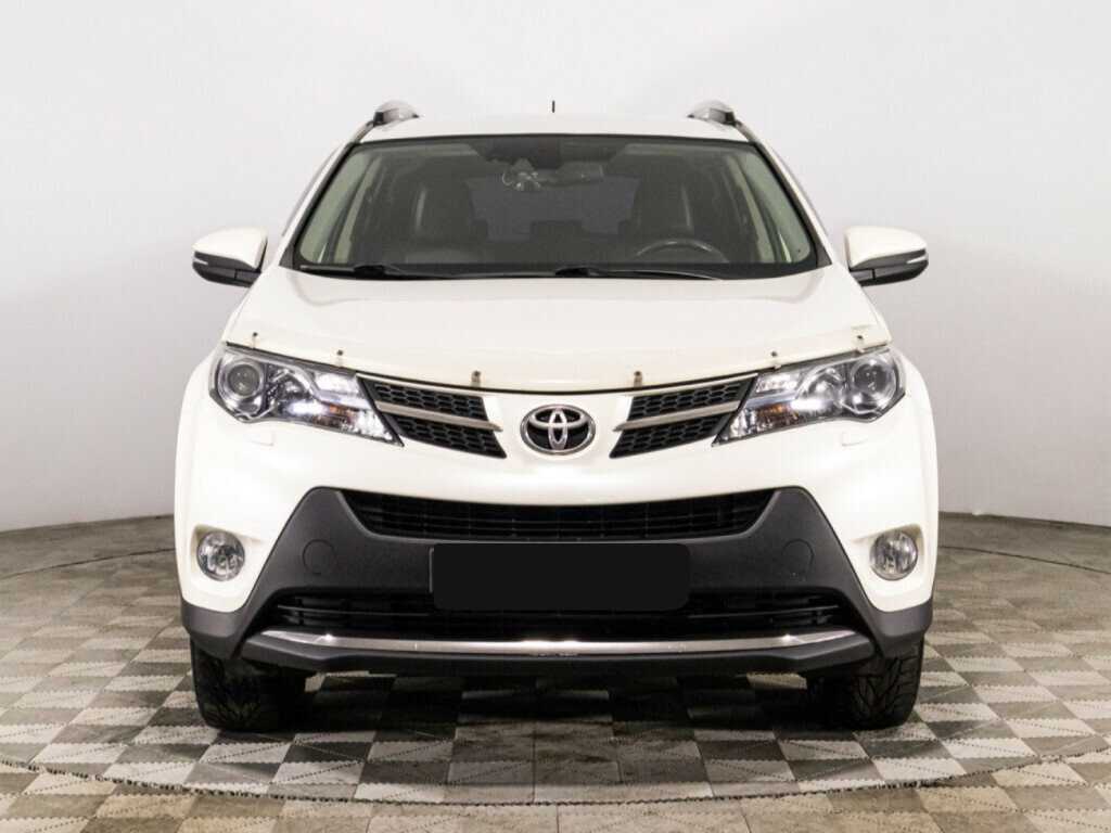 Toyota RAV4, 2013 - фото №2