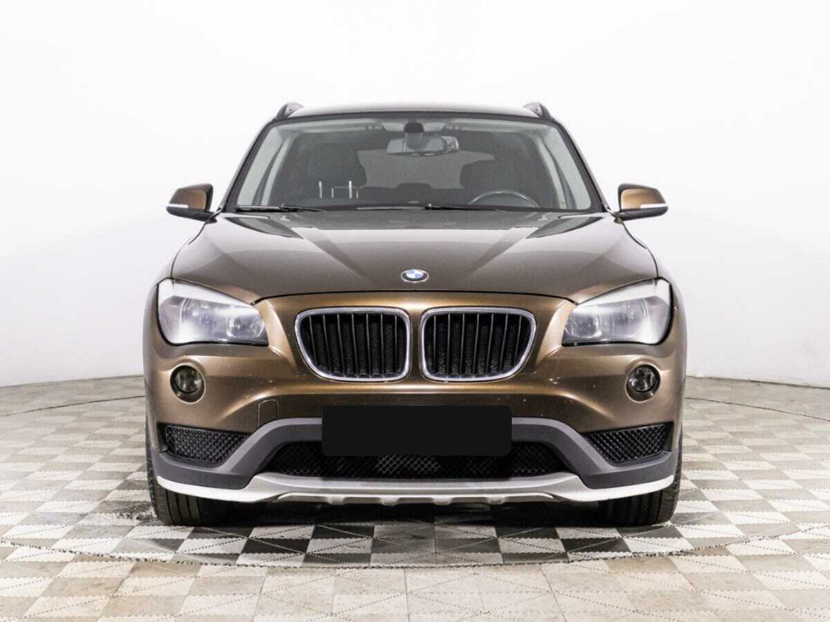 BMW X1 20d, 2014 - фото №2