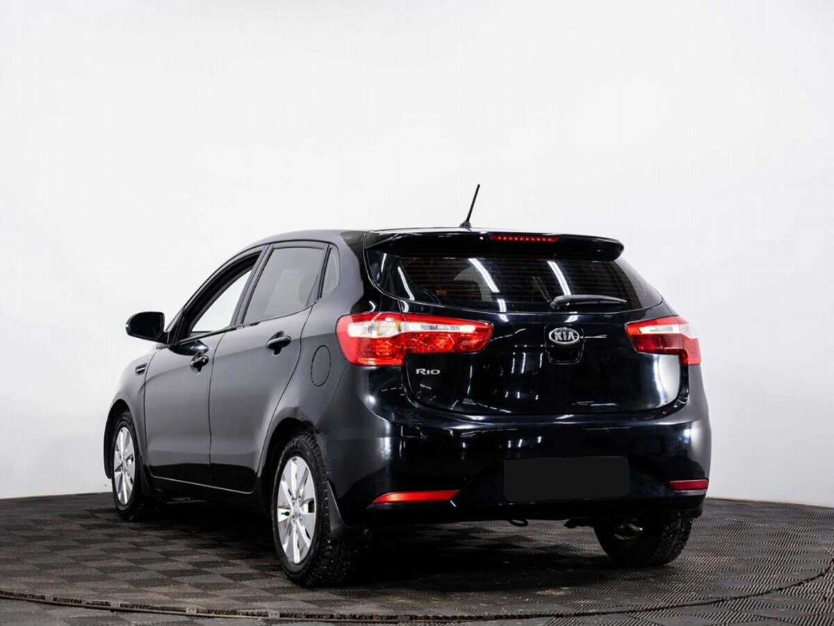 Kia Rio 5-speed, 2012 - фото №4