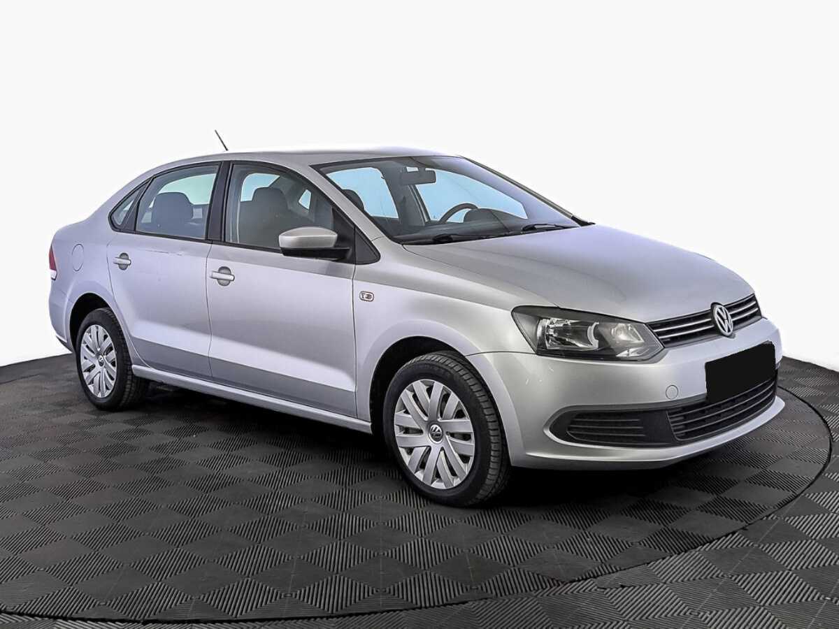 Volkswagen Polo, 2015 - фото №3