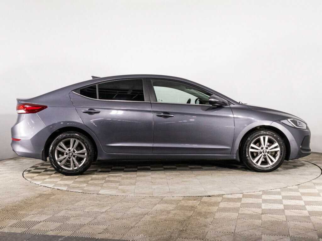 Hyundai Elantra, 2018 - фото №4