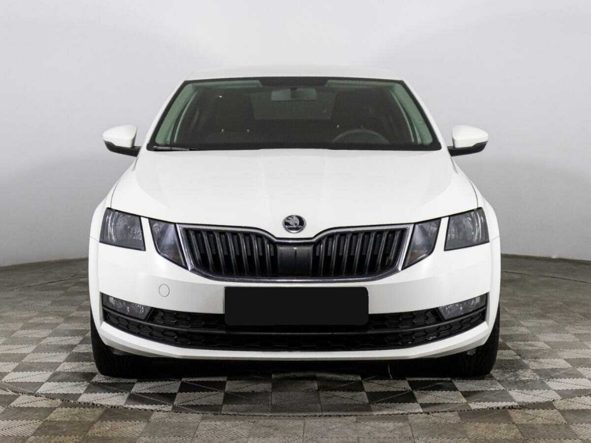 Skoda Octavia, 2018 - фото №2