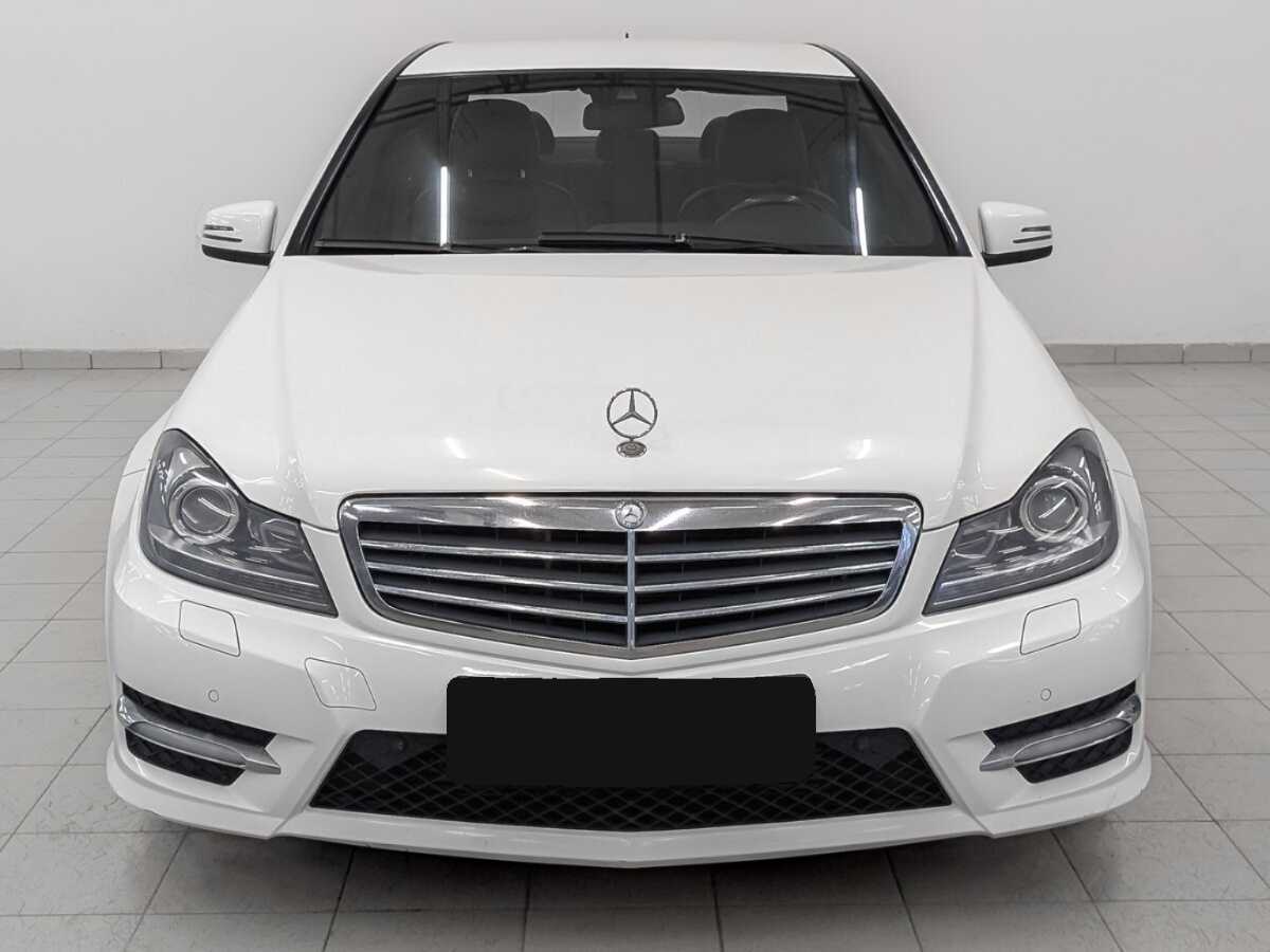 Mercedes-Benz C-Класс 180 BlueEFFICIENCY, 2012 - фото №2