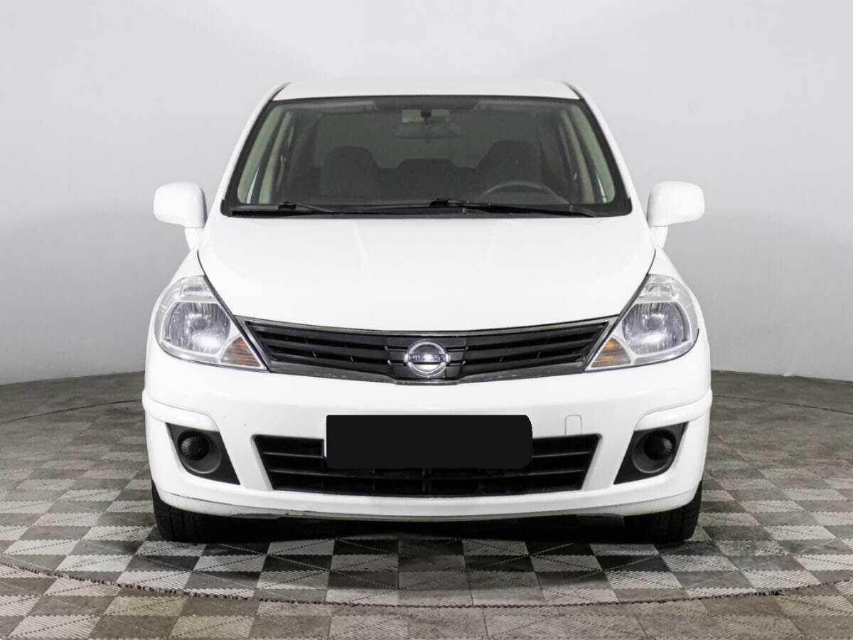Nissan Tiida, 2013 - фото №2
