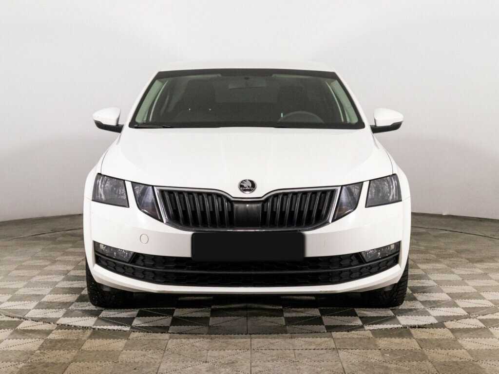 Skoda Octavia, 2018 - фото №2