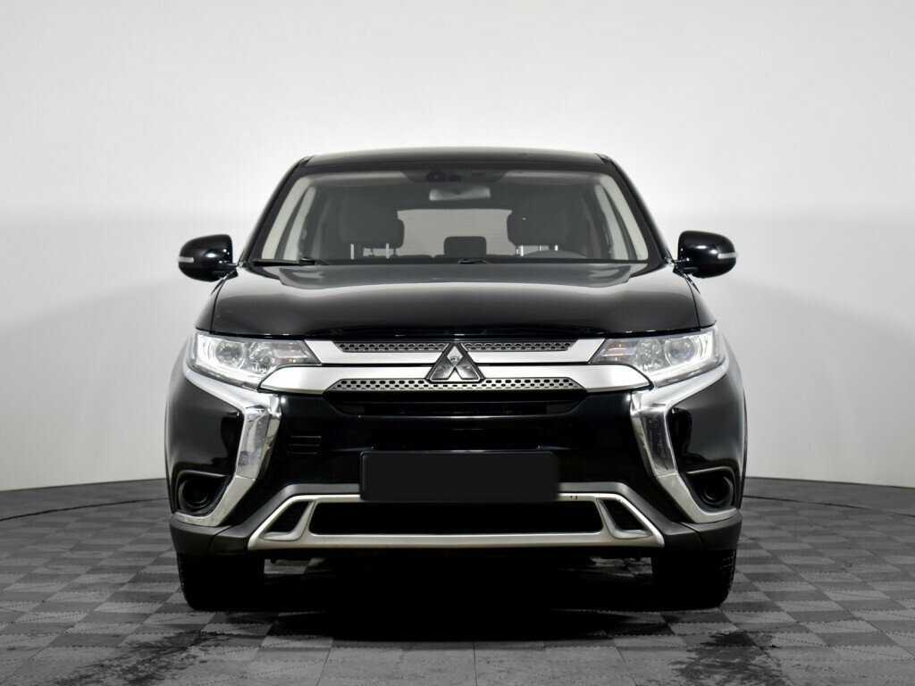 Mitsubishi Outlander, 2019 - фото №2