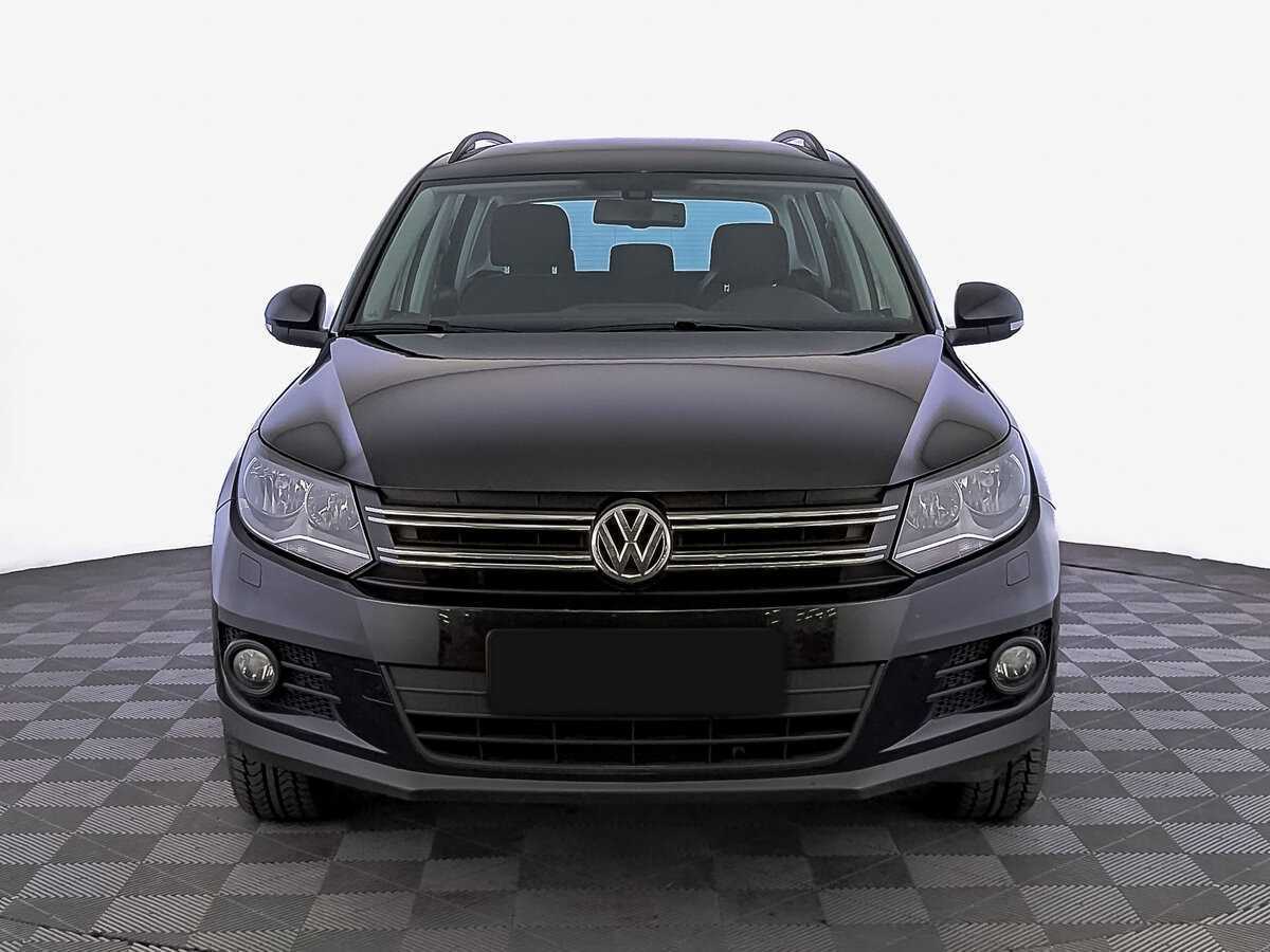 Volkswagen Tiguan, 2015 - фото №2