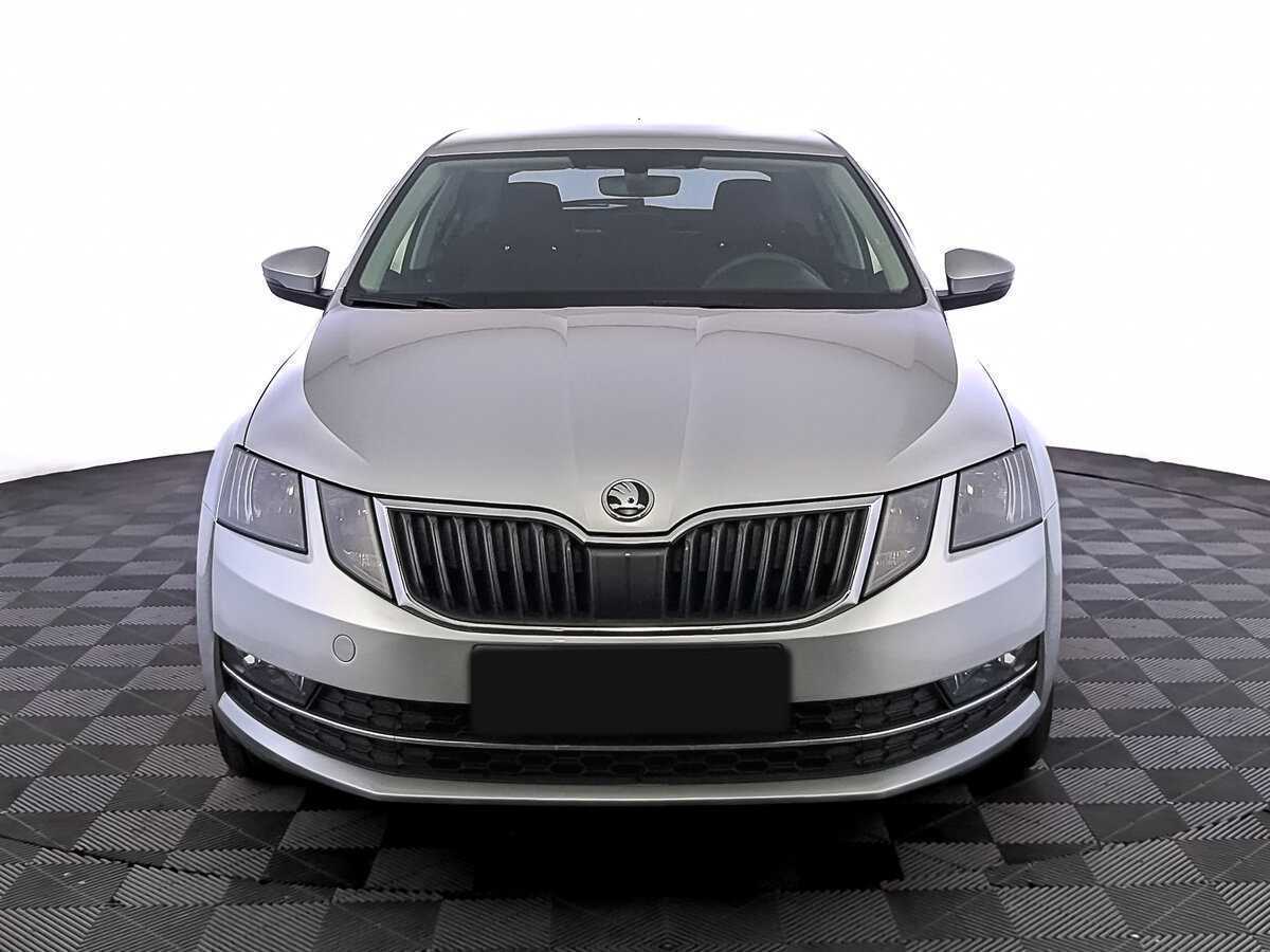 Skoda Octavia, 2018 - фото №2
