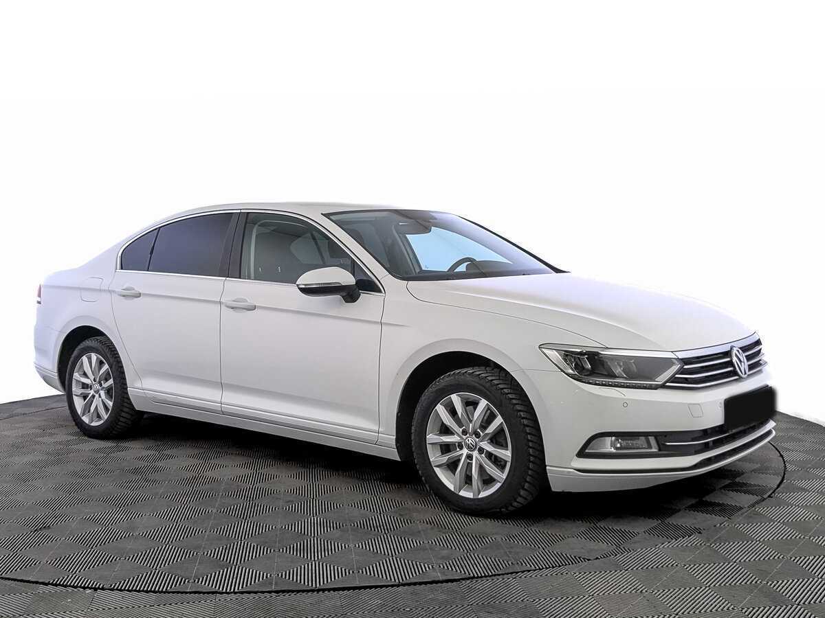 Volkswagen Passat, 2019 - фото №3