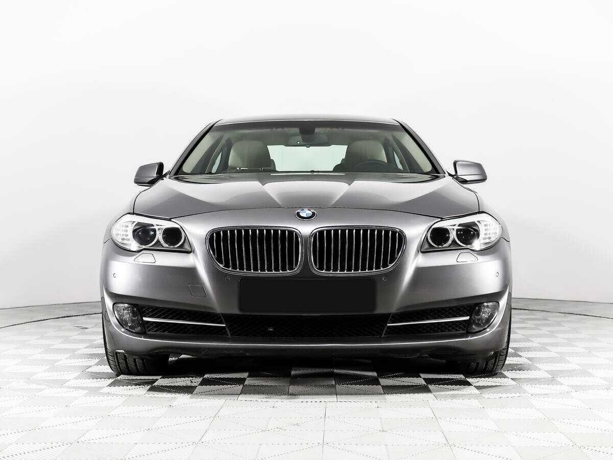 BMW 5 серии 528i xDrive, 2012 - фото №2