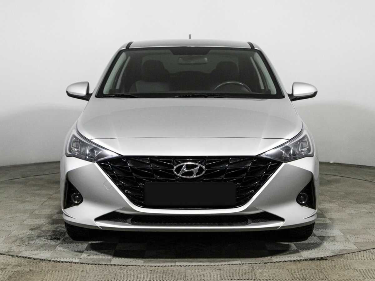 Hyundai Solaris, 2022 - фото №2