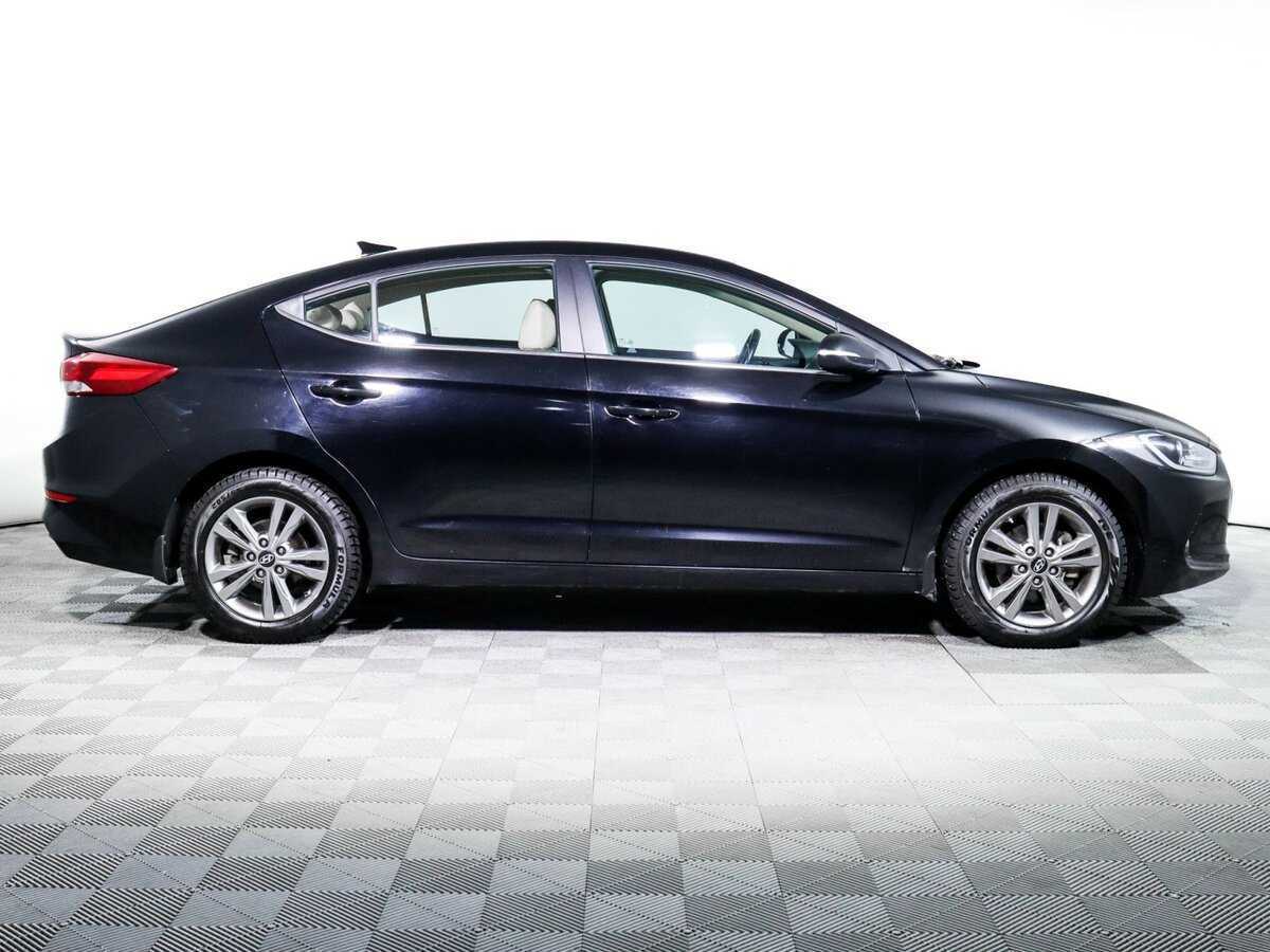 Hyundai Elantra, 2018 - фото №4