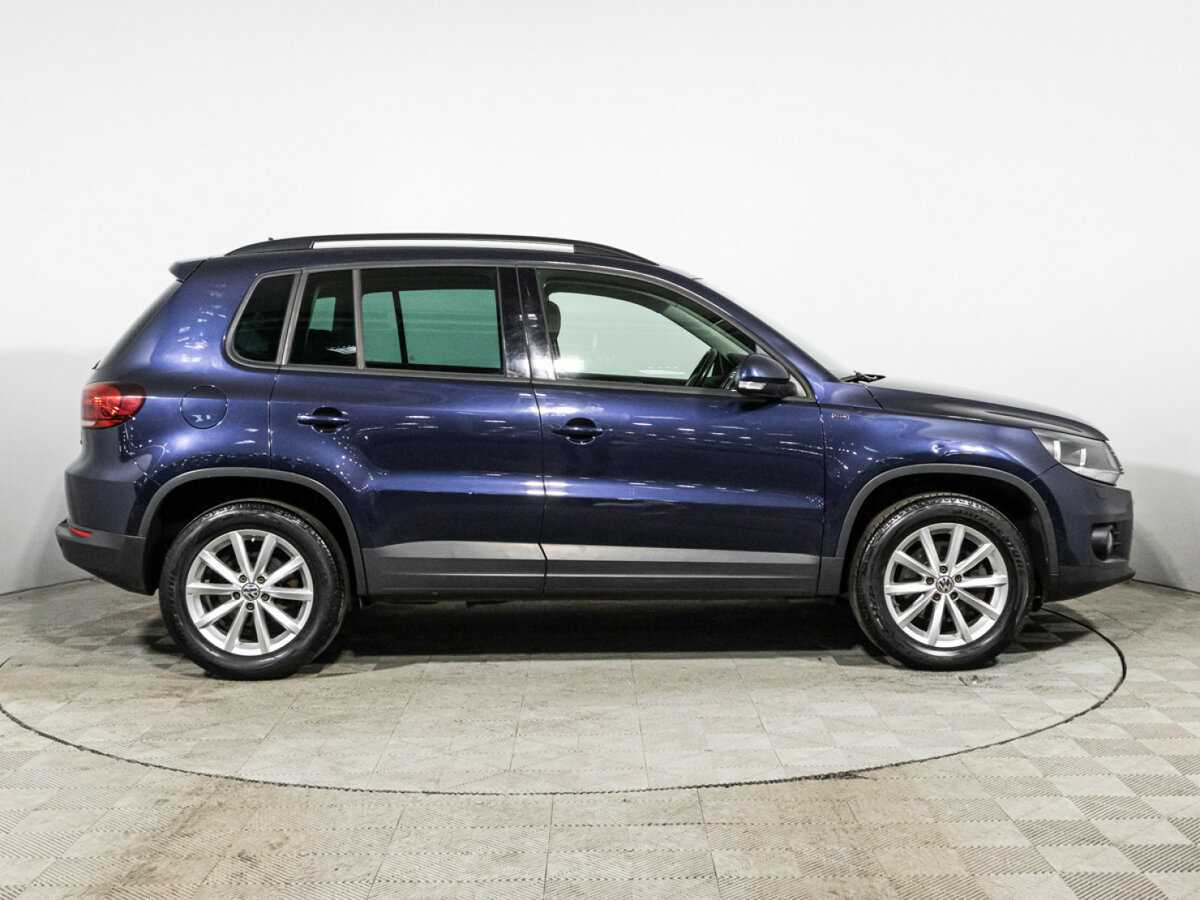Volkswagen Tiguan, 2015 - фото №4