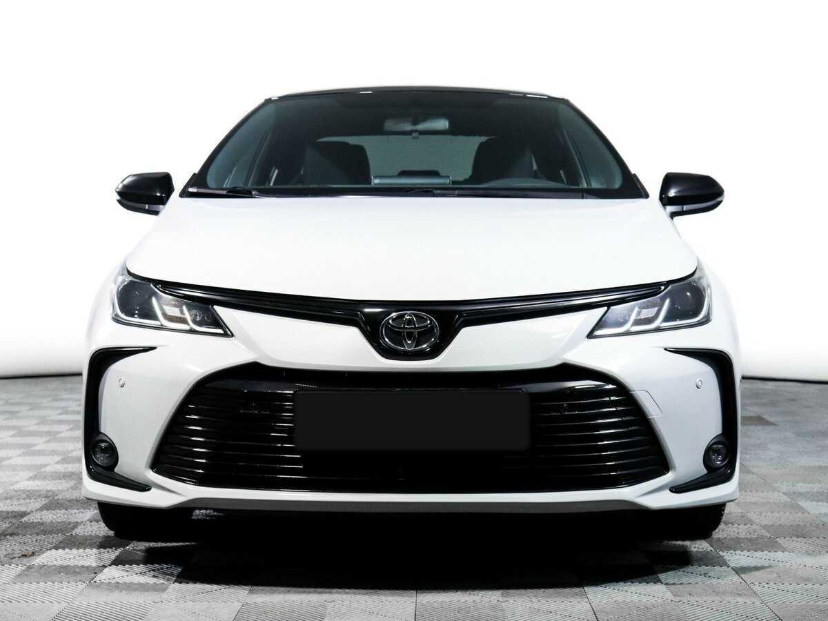 Toyota Corolla, 2021 - фото №2