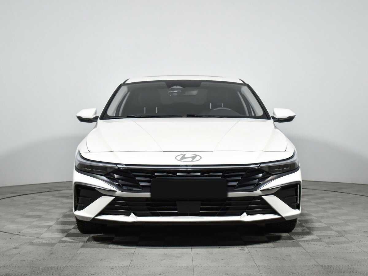 Hyundai Elantra, 2023 - фото №2