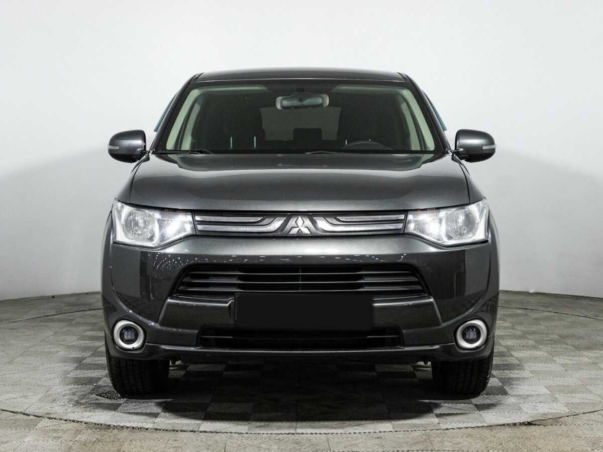 Mitsubishi Outlander, 2013 - фото №2