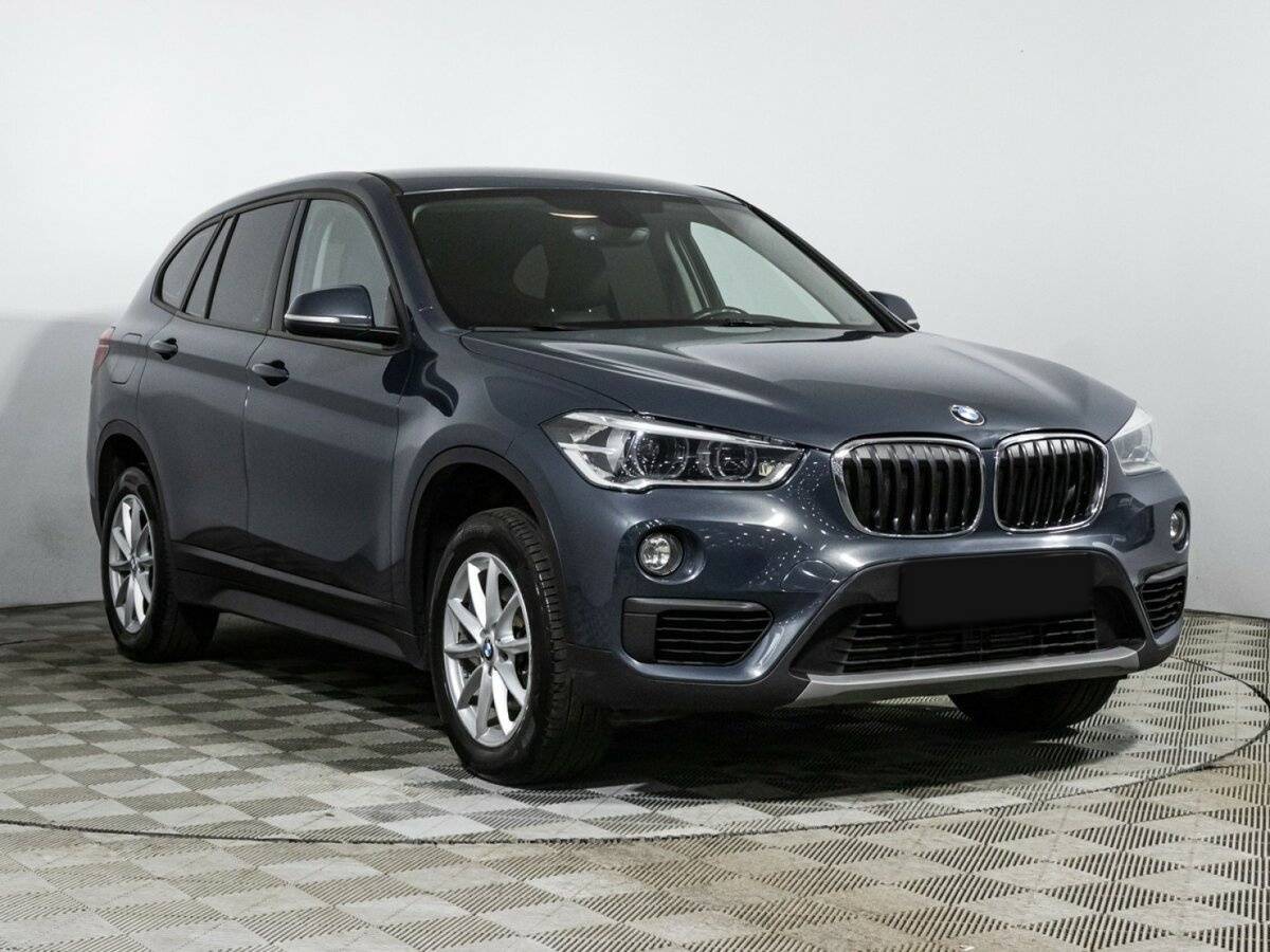 BMW X1 18i sDrive, 2018 - фото №3