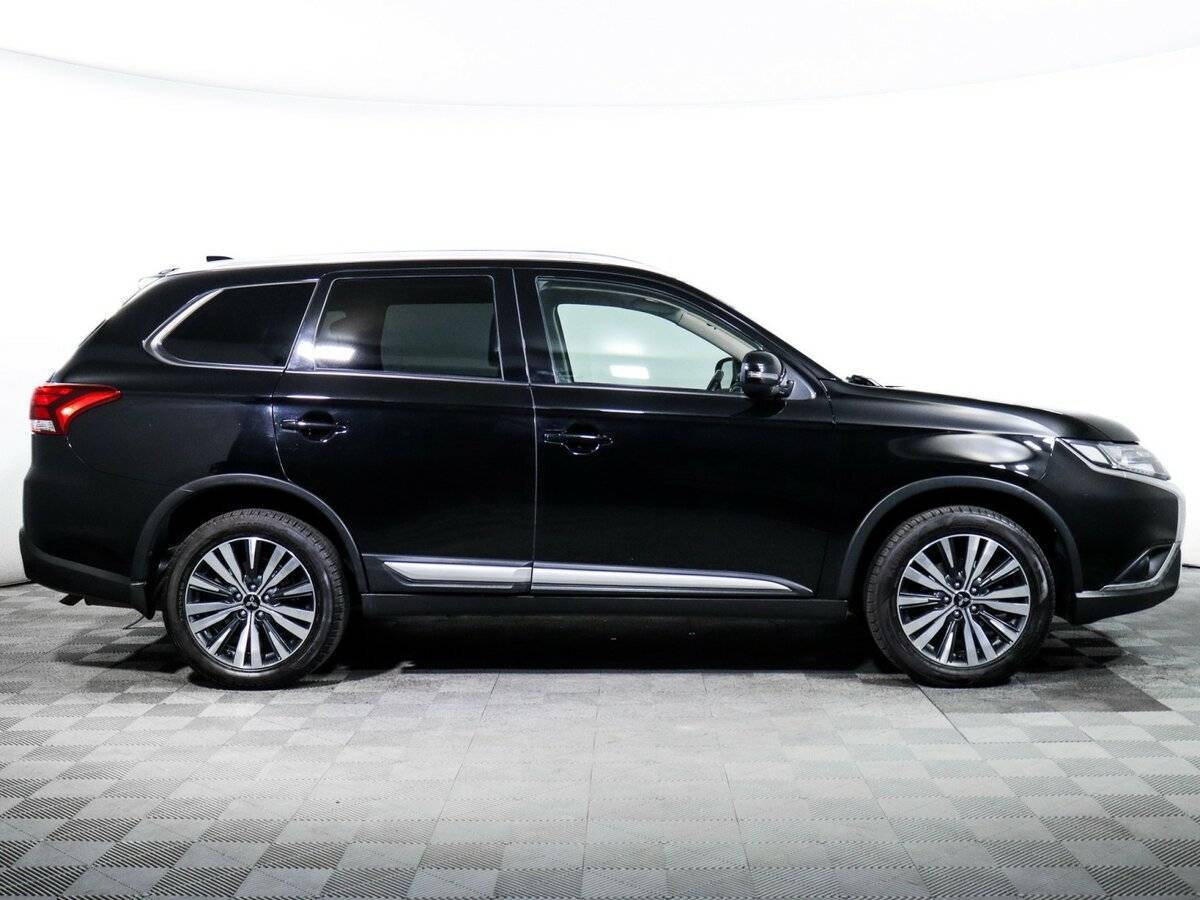 Mitsubishi Outlander, 2019 - фото №4