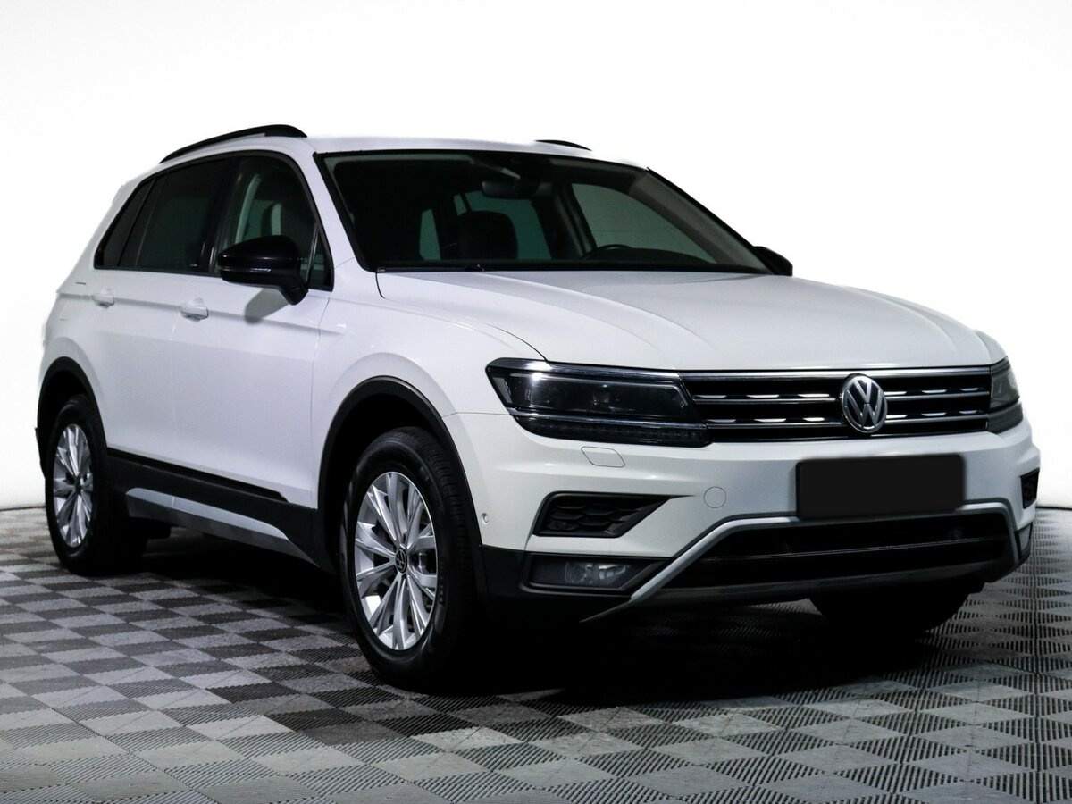 Volkswagen Tiguan, 2019 - фото №3
