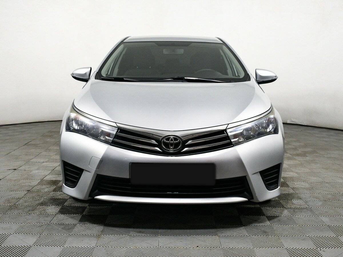 Toyota Corolla, 2015 - фото №2