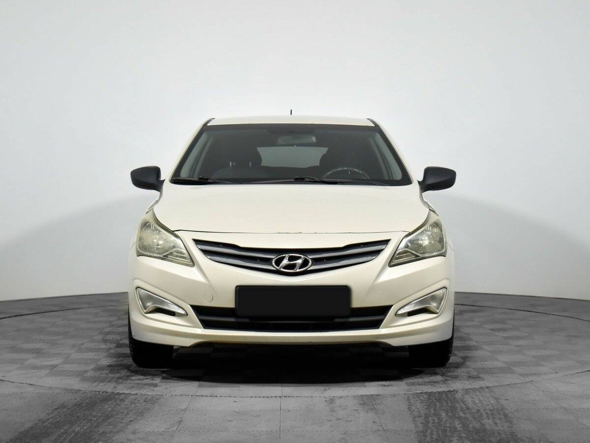 Hyundai Solaris, 2015 - фото №2