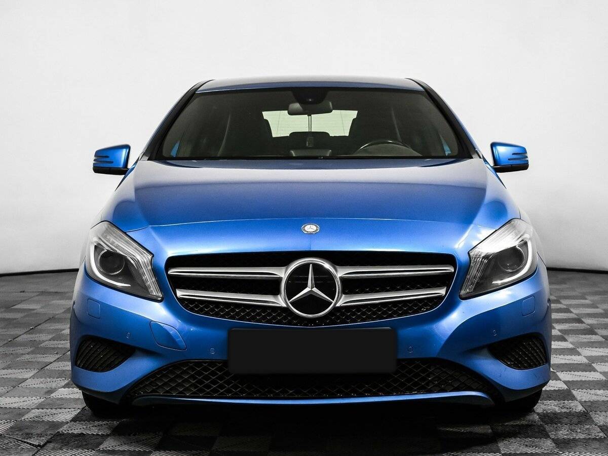 Mercedes-Benz A-Класс 200, 2013 - фото №2